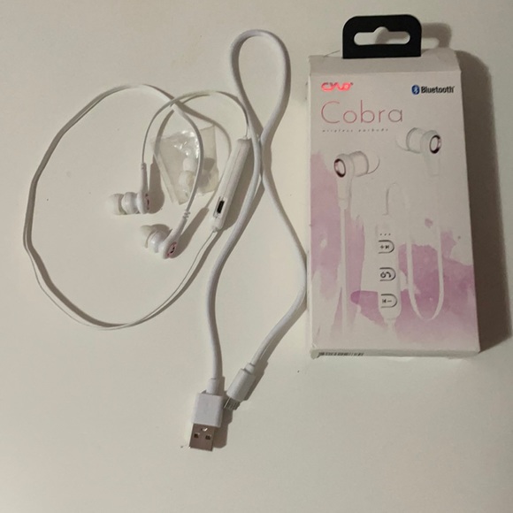 CYLO Cobra Bluetooth earbuds - Picture 2 of 9